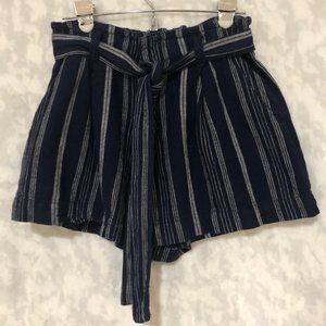 Gap Linen Shorts, Size 8